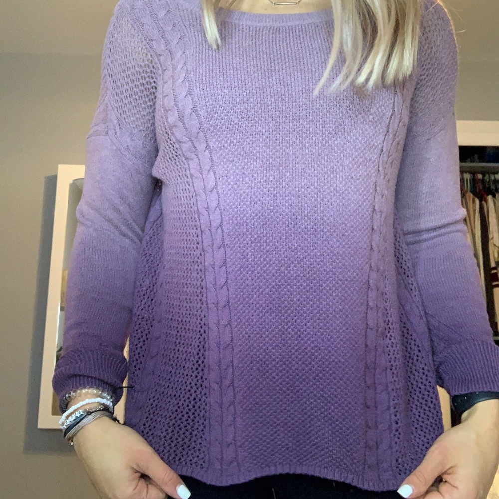 American Eagle Sweater